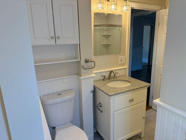 2 Fremont St 1, Plymouth, MA 02360