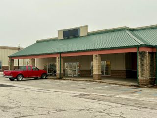 540 COMMONS DR, Fulton, MO 65251