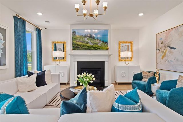 648 Leafy Branch Way, Mcdonough, GA 30253