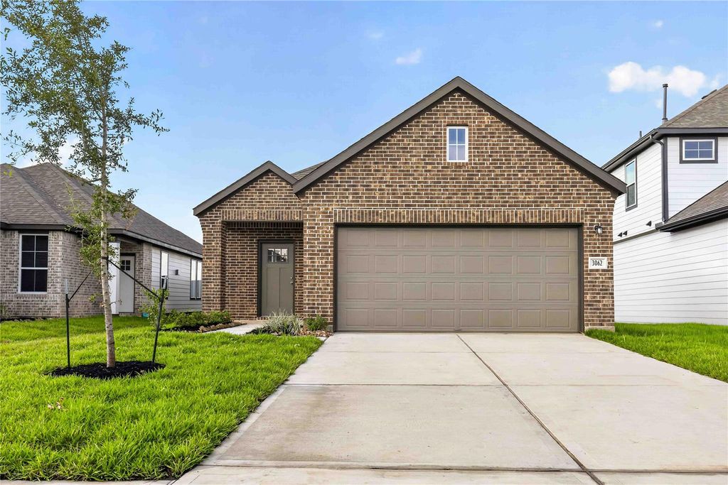 3062 Arrowwood Drive, Brookshire, TX 77423