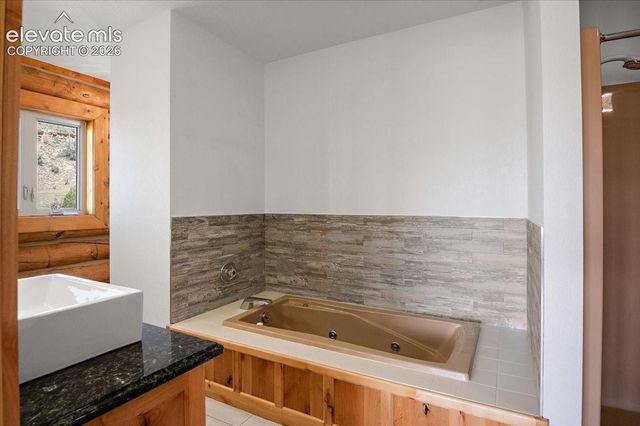 86 K Street, Penrose, CO 81240