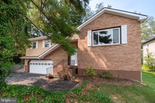 707 W STATE ST, Coopersburg, PA 18036