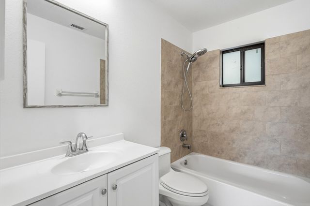 295 NW Archer Avenue, Port St. Lucie, Port St Lucie, FL 34983