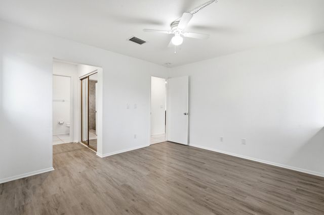 295 NW Archer Avenue, Port St. Lucie, Port St Lucie, FL 34983