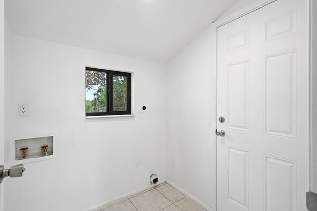 295 NW Archer Avenue, Port St. Lucie, Port St Lucie, FL 34983