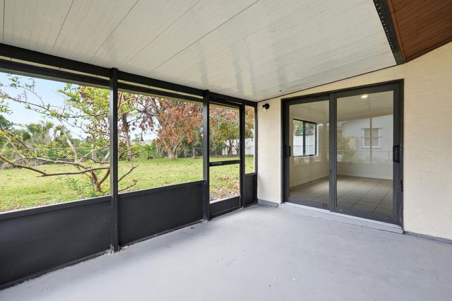 295 NW Archer Avenue, Port St. Lucie, Port St Lucie, FL 34983