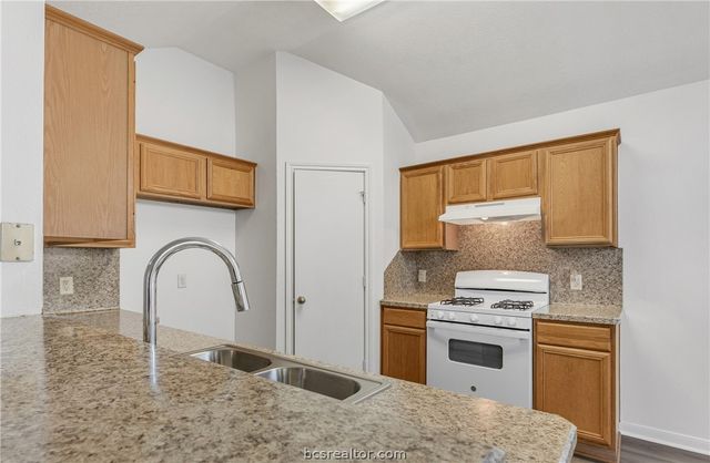 610 Plano Drive, College Station, TX 77845
