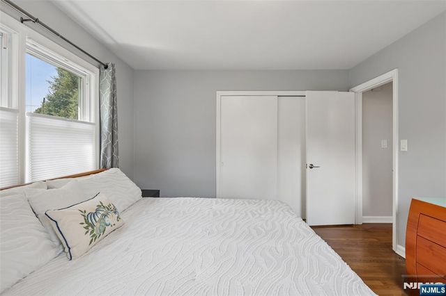 251 Brookmere Court, Ridgewood, NJ 07450