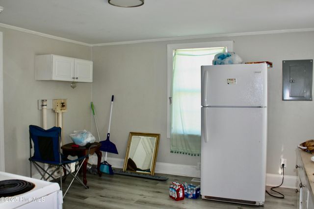 101 S Wooten Street, La Grange, NC 28551