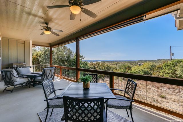1375 Parton, Canyon Lake, TX 78133