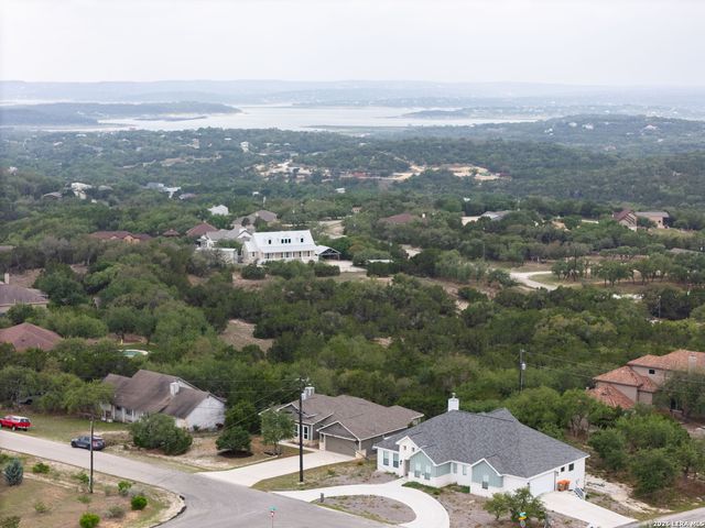 1375 Parton, Canyon Lake, TX 78133