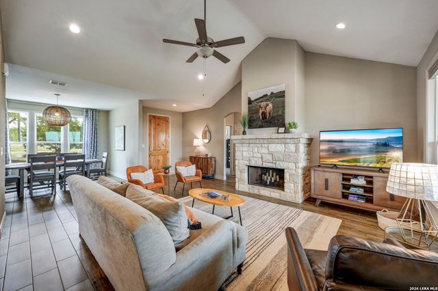 1375 Parton, Canyon Lake, TX 78133