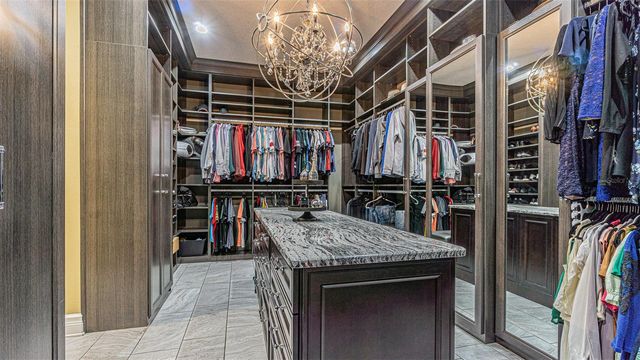 4210 W NORTH B STREET, Tampa, FL 33609