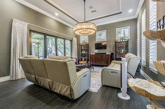 4210 W NORTH B STREET, Tampa, FL 33609