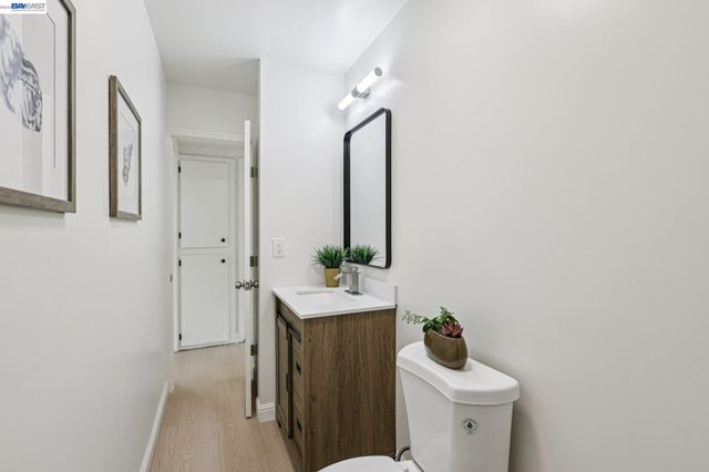 4433 Fairlands Dr, Pleasanton, CA 94588