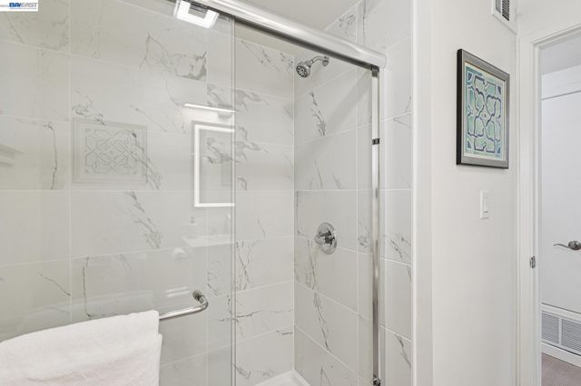 4433 Fairlands Dr, Pleasanton, CA 94588