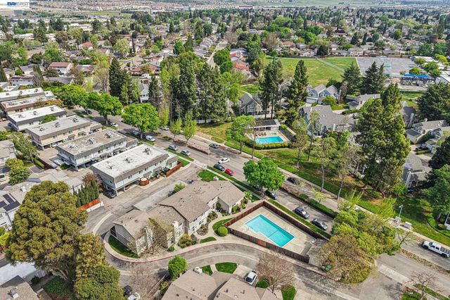 4433 Fairlands Dr, Pleasanton, CA 94588