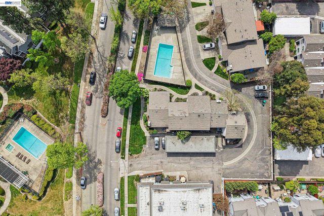 4433 Fairlands Dr, Pleasanton, CA 94588