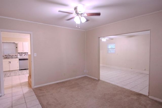 804 S Chappell Hill Street, Brenham, TX 77833