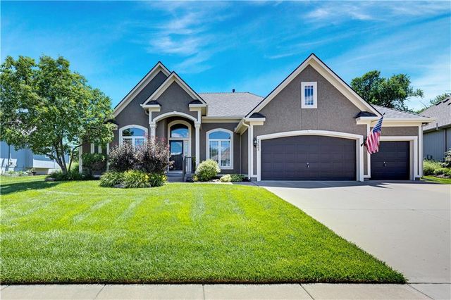 23603 W 72nd Terrace, Shawnee, KS 66227