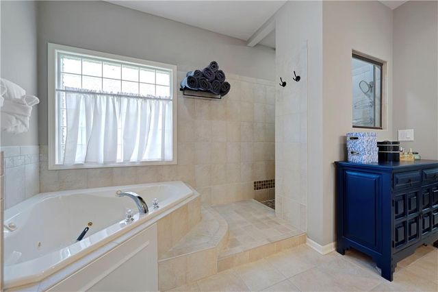 23603 W 72nd Terrace, Shawnee, KS 66227