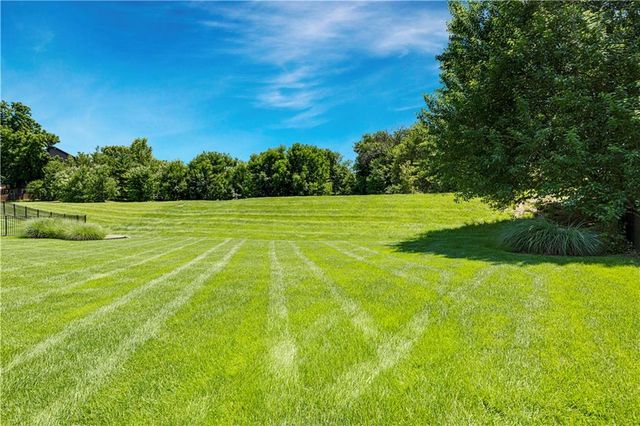 23603 W 72nd Terrace, Shawnee, KS 66227