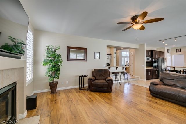 62 Perennial Border Court, Las Vegas, NV 89148