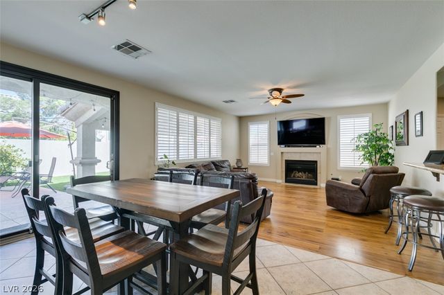 62 Perennial Border Court, Las Vegas, NV 89148