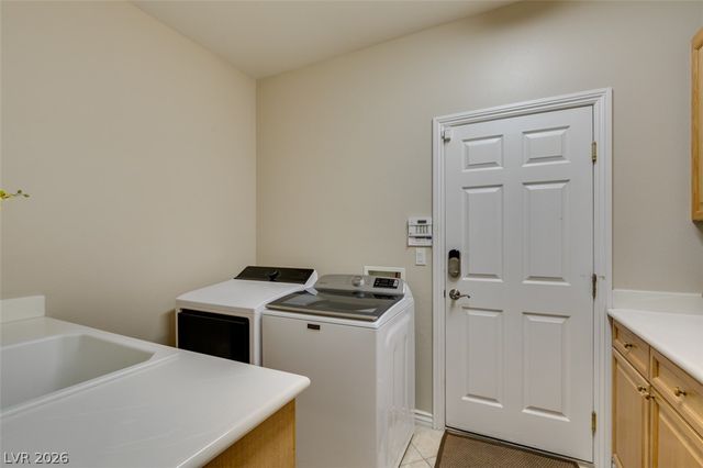 62 Perennial Border Court, Las Vegas, NV 89148