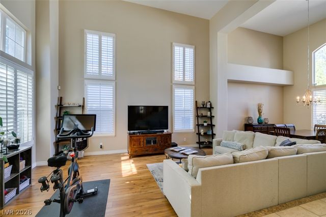 62 Perennial Border Court, Las Vegas, NV 89148