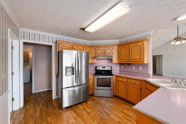 358 Roscoe Davis Road, Monroe, GA 30656