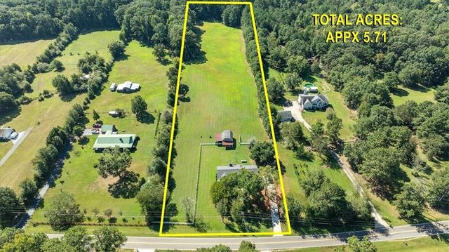 358 Roscoe Davis Road, Monroe, GA 30656