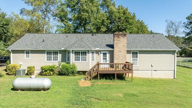 358 Roscoe Davis Road, Monroe, GA 30656