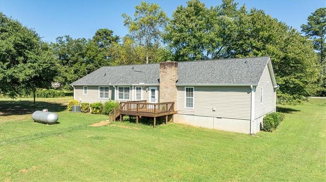 358 Roscoe Davis Road, Monroe, GA 30656