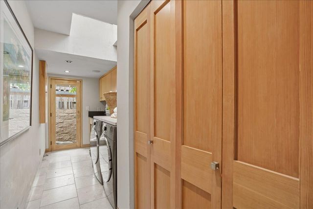 741 E Hillcrest Ave, Yuba City, CA 95991