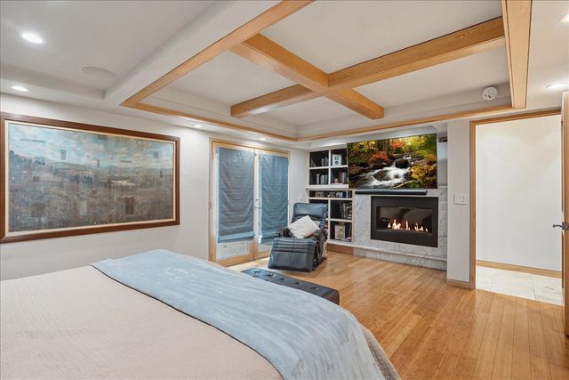 741 E Hillcrest Ave, Yuba City, CA 95991