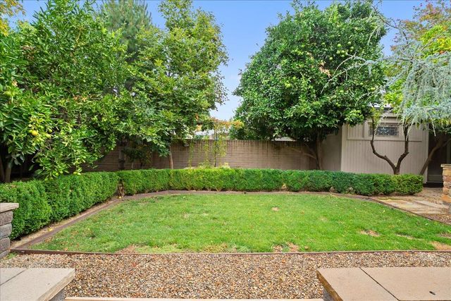 741 E Hillcrest Ave, Yuba City, CA 95991