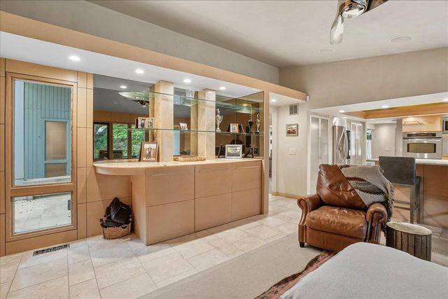 741 E Hillcrest Ave, Yuba City, CA 95991