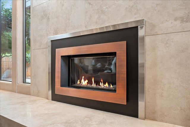 741 E Hillcrest Ave, Yuba City, CA 95991