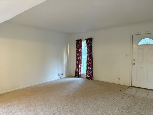 444 Southern Oaks Drive, Lake Jackson, TX 77566