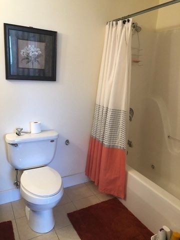 1 Powder Mill Square 408, Andover, MA 01810