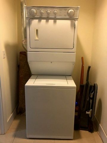 1 Powder Mill Square 408, Andover, MA 01810