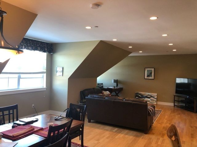 1 Powder Mill Square 408, Andover, MA 01810