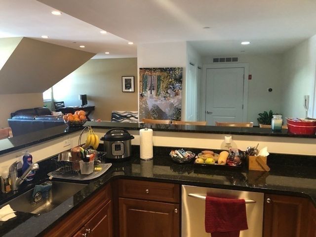 1 Powder Mill Square 408, Andover, MA 01810