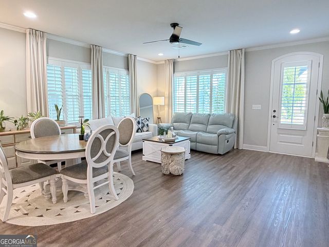 4959 Noble Village Way, Lilburn, GA 30047