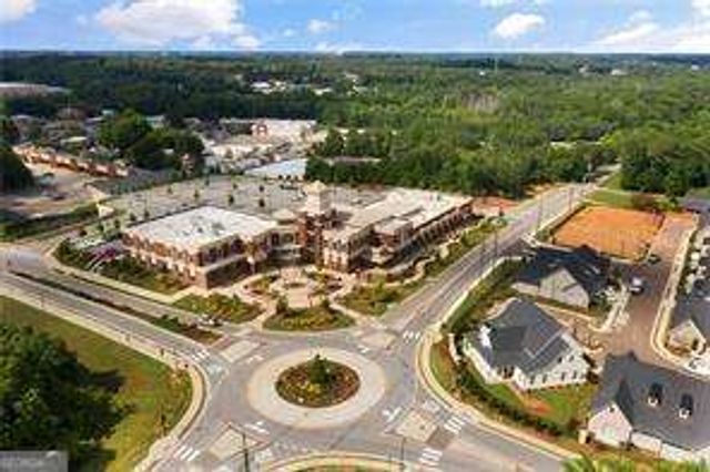 4959 Noble Village Way, Lilburn, GA 30047