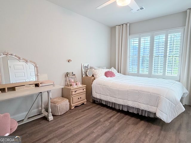 4959 Noble Village Way, Lilburn, GA 30047