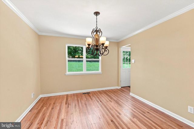 884 STIRRUP LN, Warrington, PA 18976