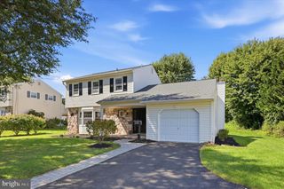 884 STIRRUP LN, Warrington, PA 18976