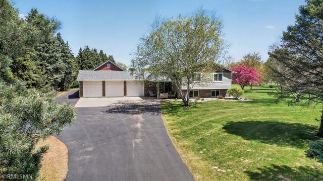 14331 Armstrong Boulevard NW, Ramsey, MN 55303